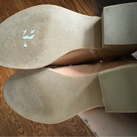 Jeffrey Campbell Oriley Tan Booties size 9M - Picture 4 of 4